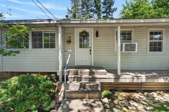 9161 Grove St, Elk Grove, CA 95624