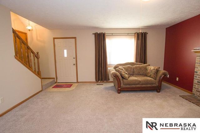 5440 Sugarberry Court, Lincoln, NE 68516