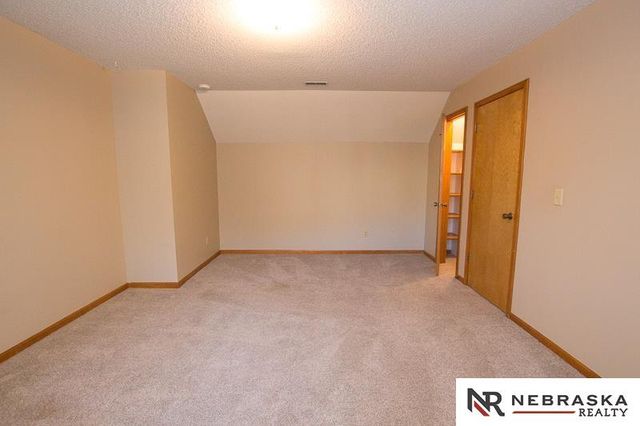 5440 Sugarberry Court, Lincoln, NE 68516