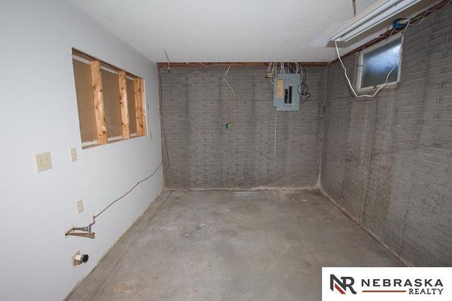 5440 Sugarberry Court, Lincoln, NE 68516