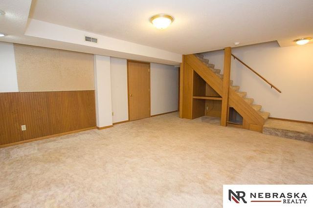 5440 Sugarberry Court, Lincoln, NE 68516