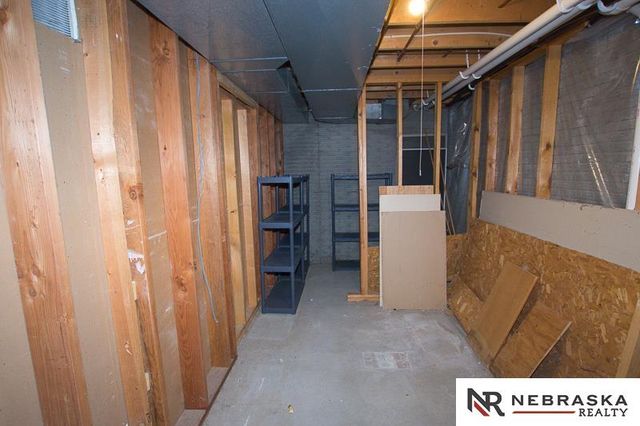 5440 Sugarberry Court, Lincoln, NE 68516