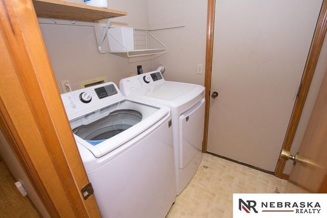 5440 Sugarberry Court, Lincoln, NE 68516