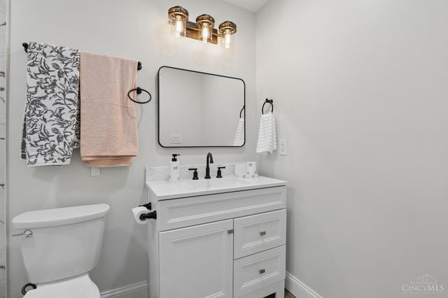 582 Greenwell Avenue, Delhi Twp, OH 45238
