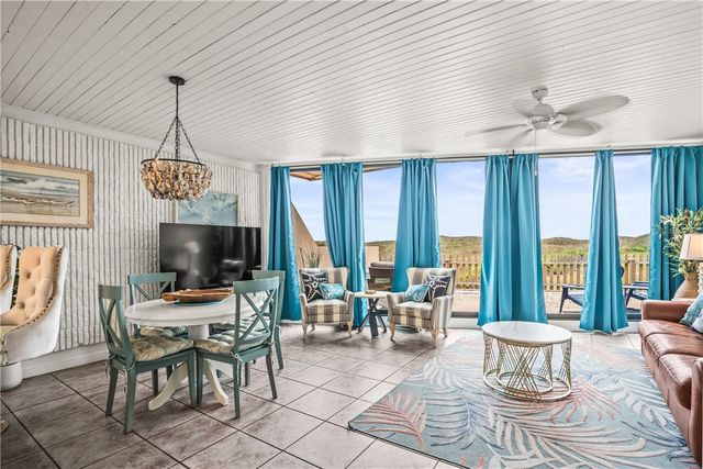 7477 State Highway 361 103, Port Aransas, TX 78373