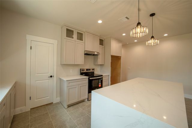 2217 Christine Drive, Granbury, TX 76048