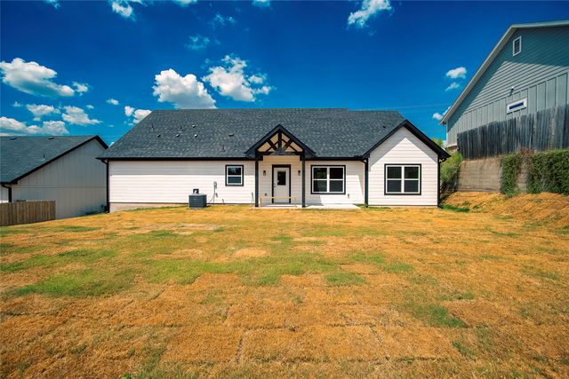 2217 Christine Drive, Granbury, TX 76048