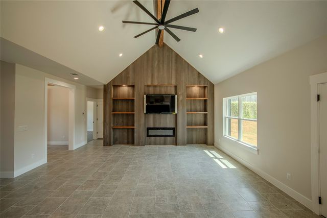 2217 Christine Drive, Granbury, TX 76048