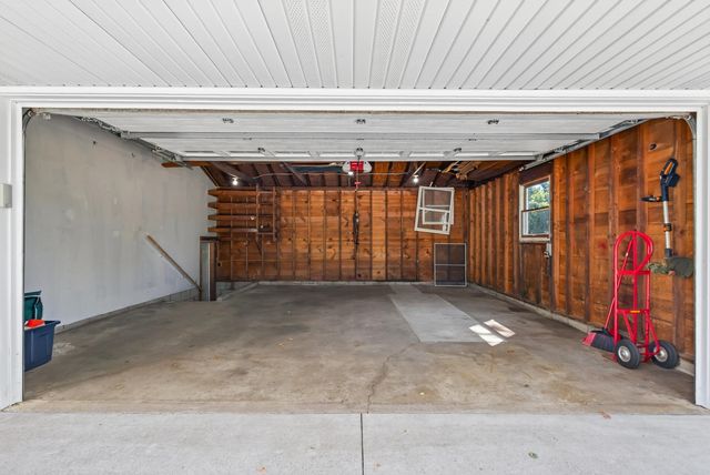 13959 Radisson Road NE, Ham Lake, MN 55304