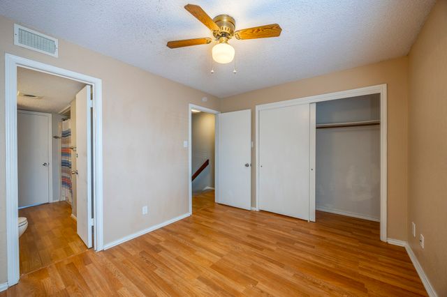 7337 Kingswood Circle, Fort Worth, TX 76133