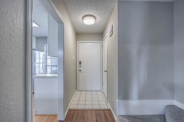 7337 Kingswood Circle, Fort Worth, TX 76133