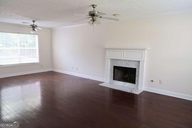 155 Summer Leigh Drive, Stockbridge, GA 30281