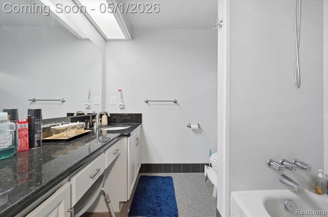 11852 Valley Boulevard, Warren, MI 48093