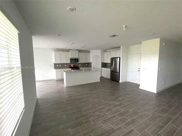 19472 Whispering Creek Road 0, Loxahatchee, FL 33470