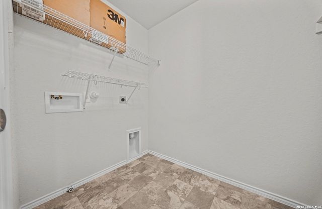 27711 Rocky Mtn, Boerne, TX 78015