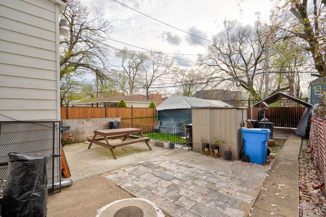 608 N Monticello Avenue, Chicago, IL 60624