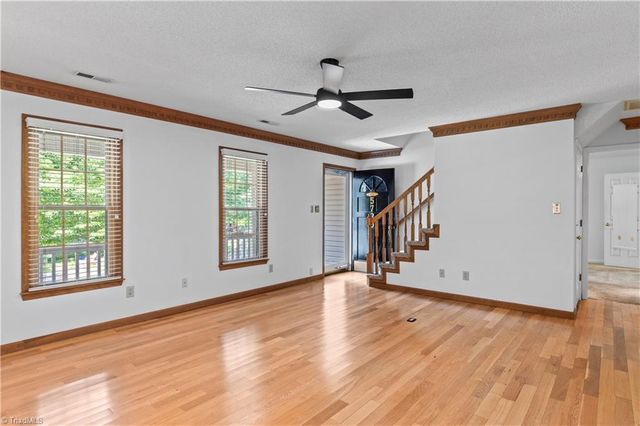 5729 Haweswater Road, Winston-salem, NC 27105