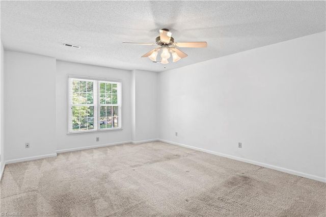 5729 Haweswater Road, Winston-salem, NC 27105