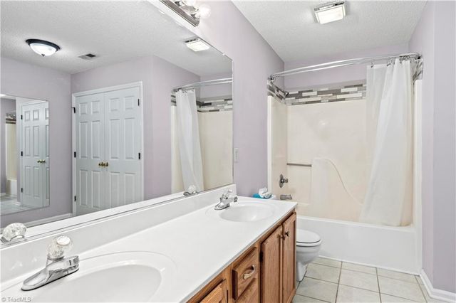 5729 Haweswater Road, Winston-salem, NC 27105