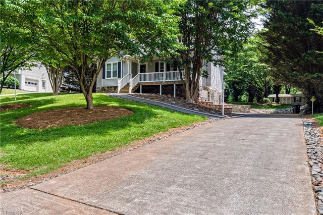 5729 Haweswater Road, Winston-salem, NC 27105