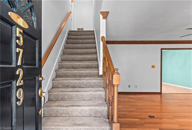 5729 Haweswater Road, Winston-salem, NC 27105