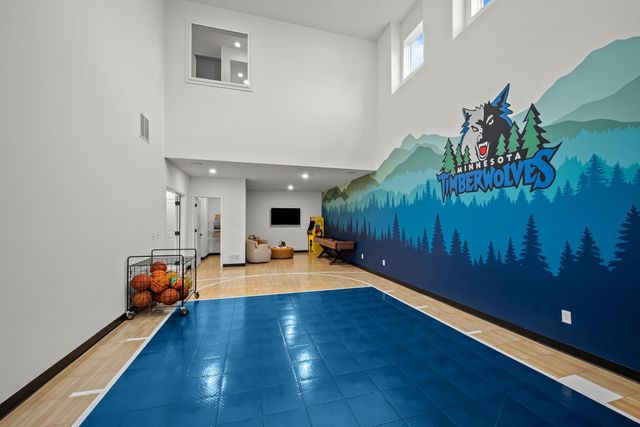 14810 106th Avenue N, Maple Grove, MN 55369