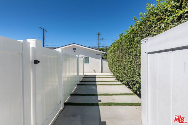 5329 Willis Avenue, Sherman Oaks, CA 91411