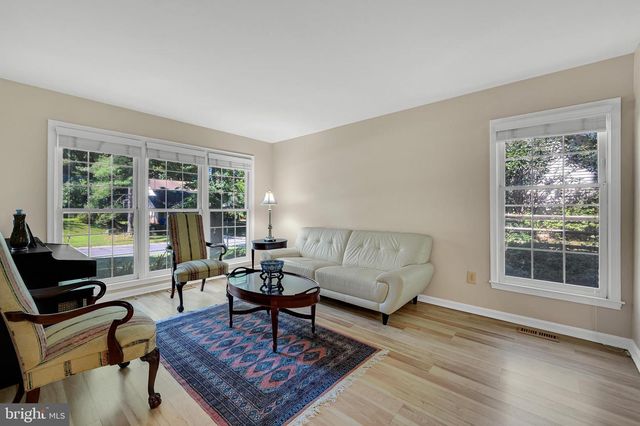 11533 FLINTS GROVE LN, North Potomac, MD 20878