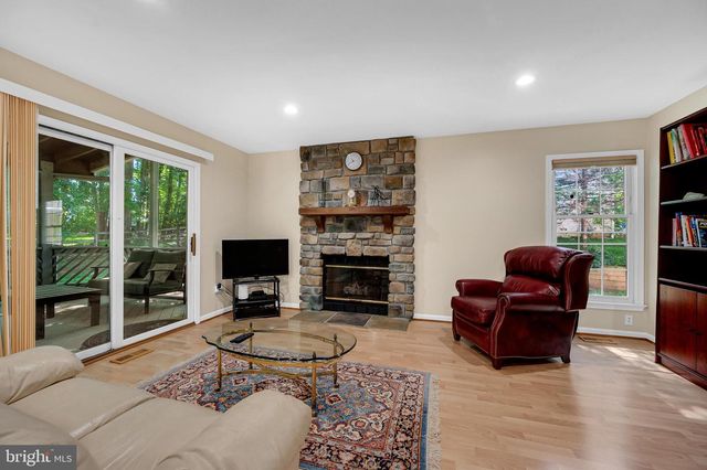 11533 FLINTS GROVE LN, North Potomac, MD 20878