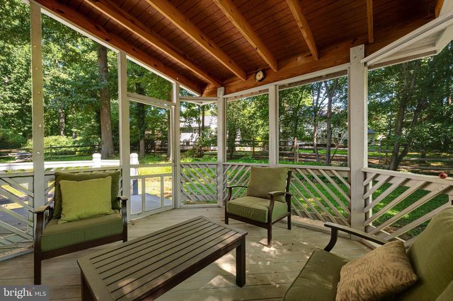11533 FLINTS GROVE LN, North Potomac, MD 20878