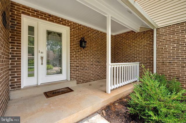 11533 FLINTS GROVE LN, North Potomac, MD 20878