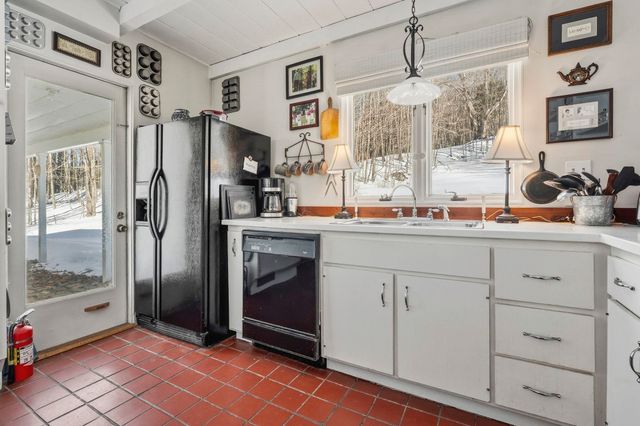 789 Hammond Hill Road, West Windsor, VT 05089