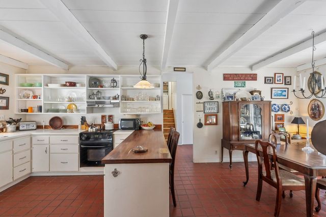 789 Hammond Hill Road, West Windsor, VT 05089