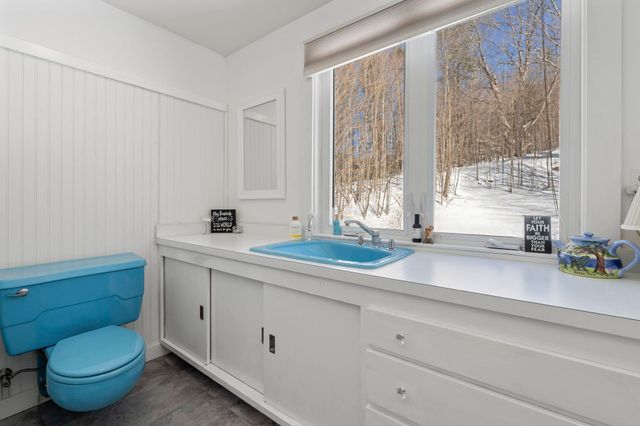 789 Hammond Hill Road, West Windsor, VT 05089