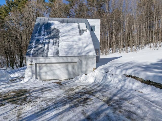 789 Hammond Hill Road, West Windsor, VT 05089