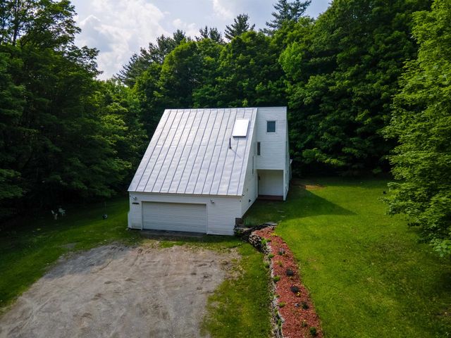 789 Hammond Hill Road, West Windsor, VT 05089