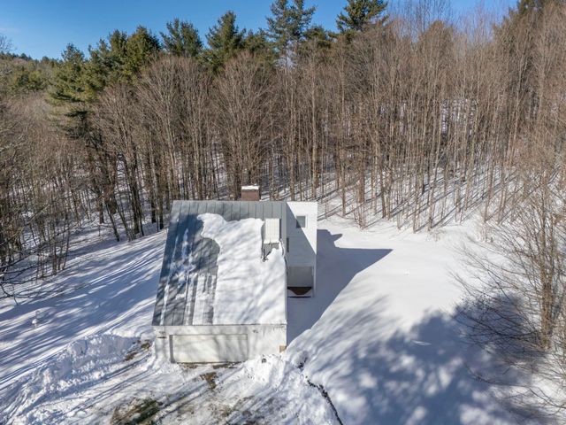 789 Hammond Hill Road, West Windsor, VT 05089