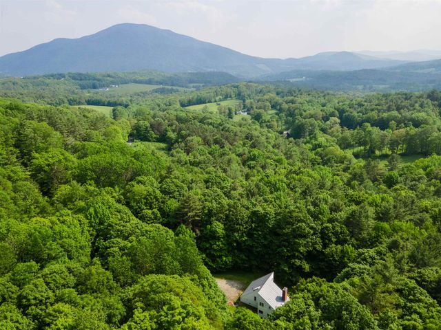 789 Hammond Hill Road, West Windsor, VT 05089