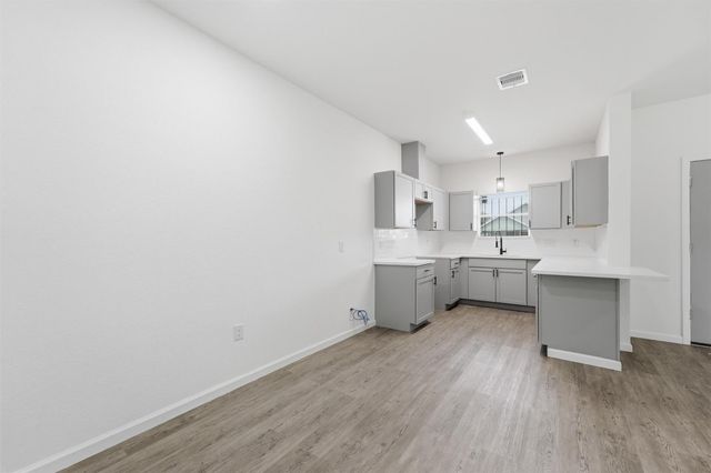 319 N Carolina Street A, Houston, TX 77029
