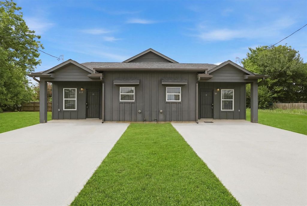 319 N Carolina Street A, Houston, TX 77029