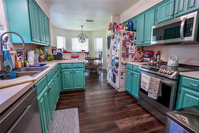 6320 Leasa Court, Sachse, TX 75048