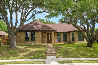 6320 Leasa Court, Sachse, TX 75048