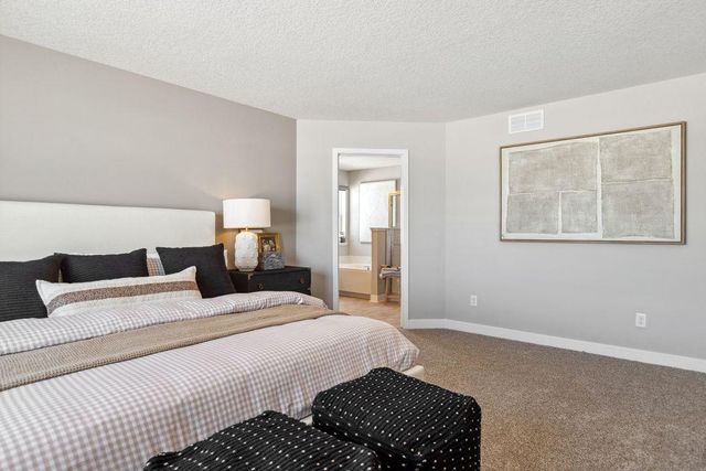 4594 Percheron Boulevard, Chaska, MN 55318