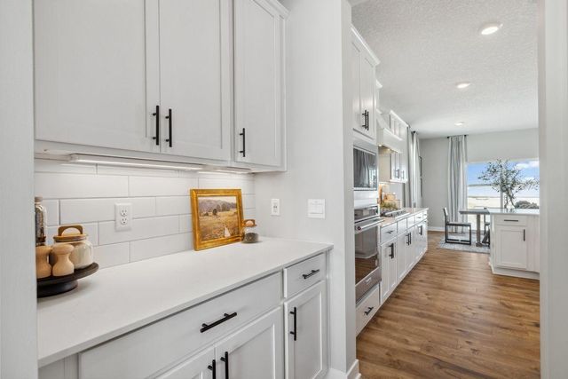 4594 Percheron Boulevard, Chaska, MN 55318