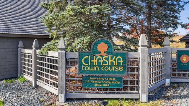 4594 Percheron Boulevard, Chaska, MN 55318