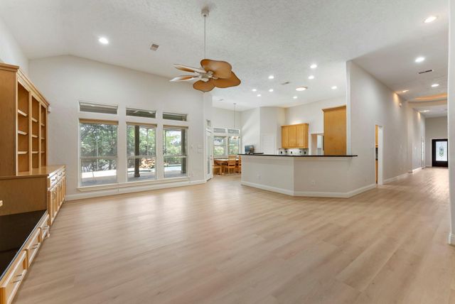 25211 Hideaway Run Drive, Spring, TX 77389
