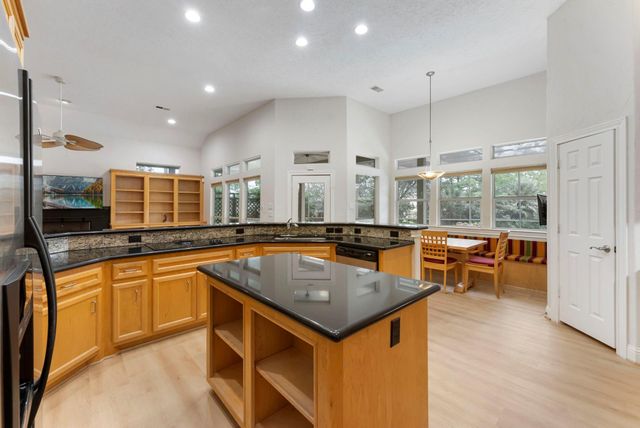 25211 Hideaway Run Drive, Spring, TX 77389