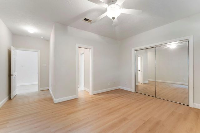 25211 Hideaway Run Drive, Spring, TX 77389