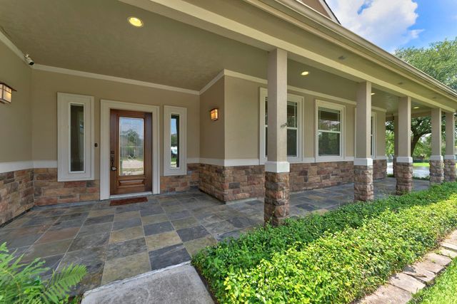 25211 Hideaway Run Drive, Spring, TX 77389