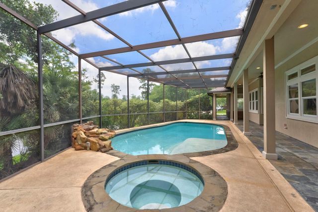 25211 Hideaway Run Drive, Spring, TX 77389